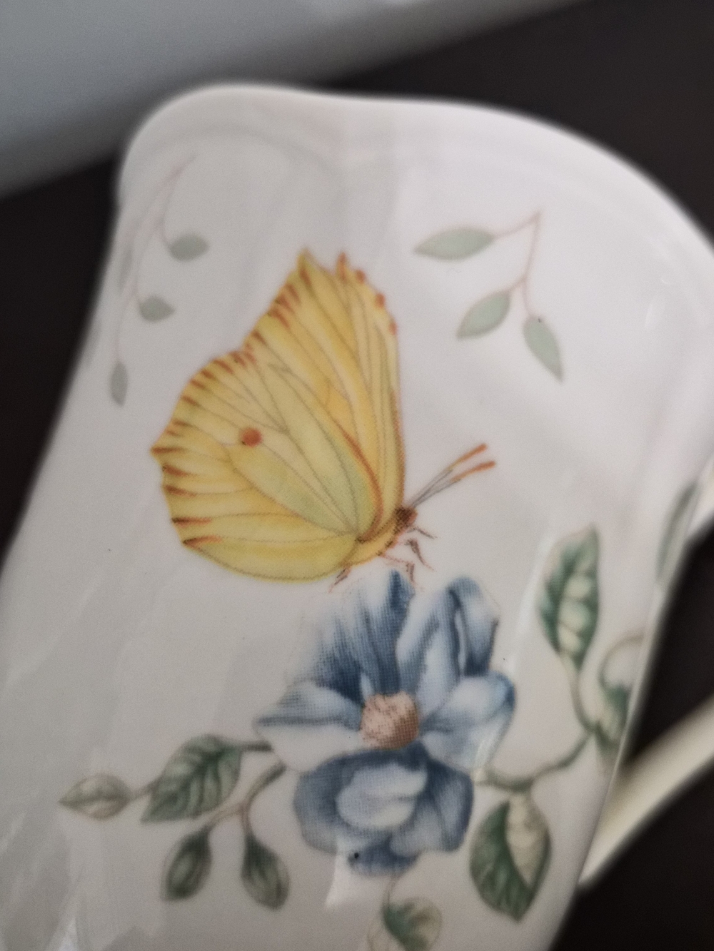 Lenox "Dragonfly" Fine China Mug – Butterfly & Dragonfly Floral Coffee Cup - Picture 5 of 7